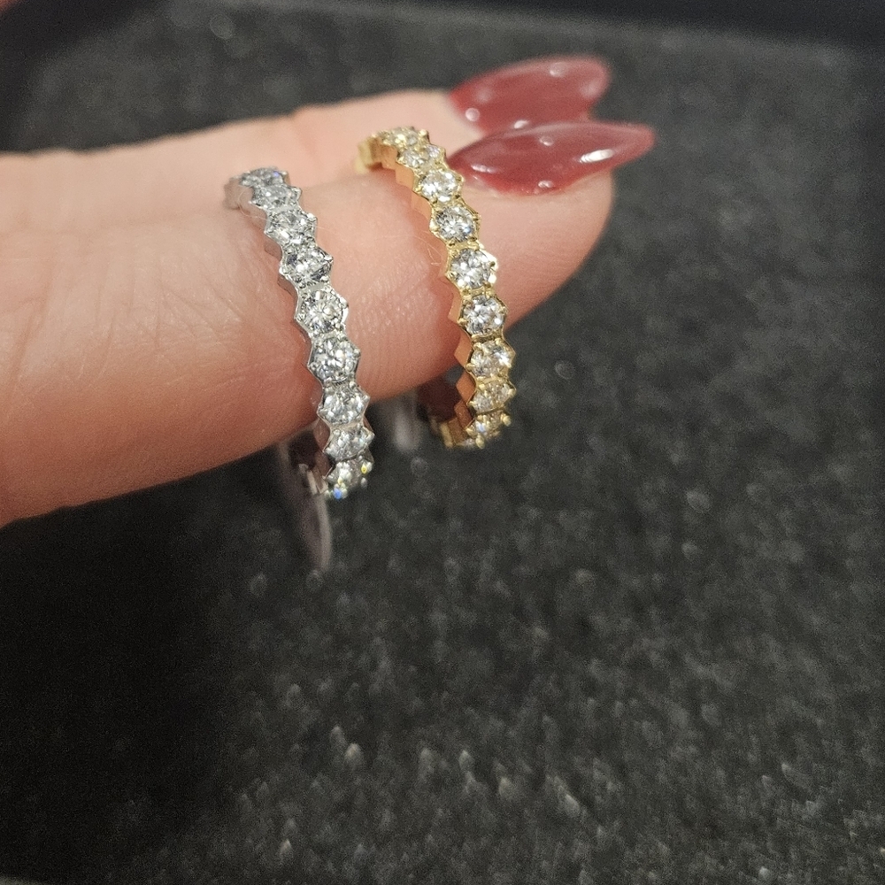 NEW Bezel Mount Stainless Steel Eternity Rings - Multiple Sizes - Picture 2 of 9